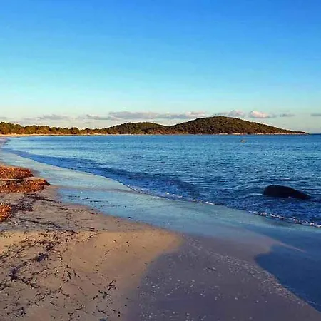 Porto-vecchio Sleeps 8 Pool Semesterbostad