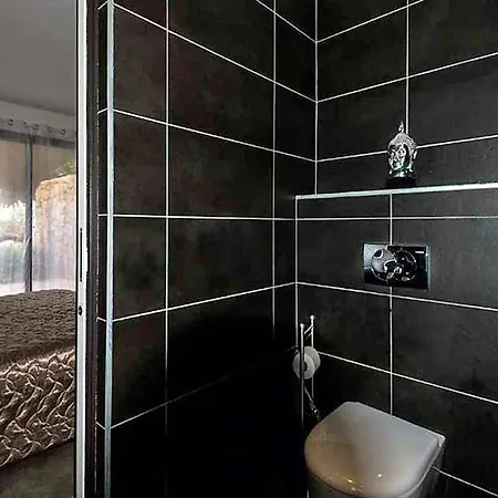 Porto-vecchio Sleeps 8 Pool * Porto-Vecchio (Corsica)
